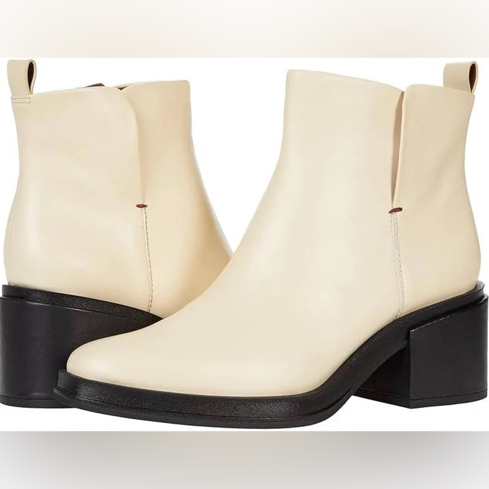 Franco Sarto Dalden Booties 8.5 NWT